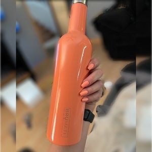 Peach Brümate Winesulator 25oz wine rare insulated